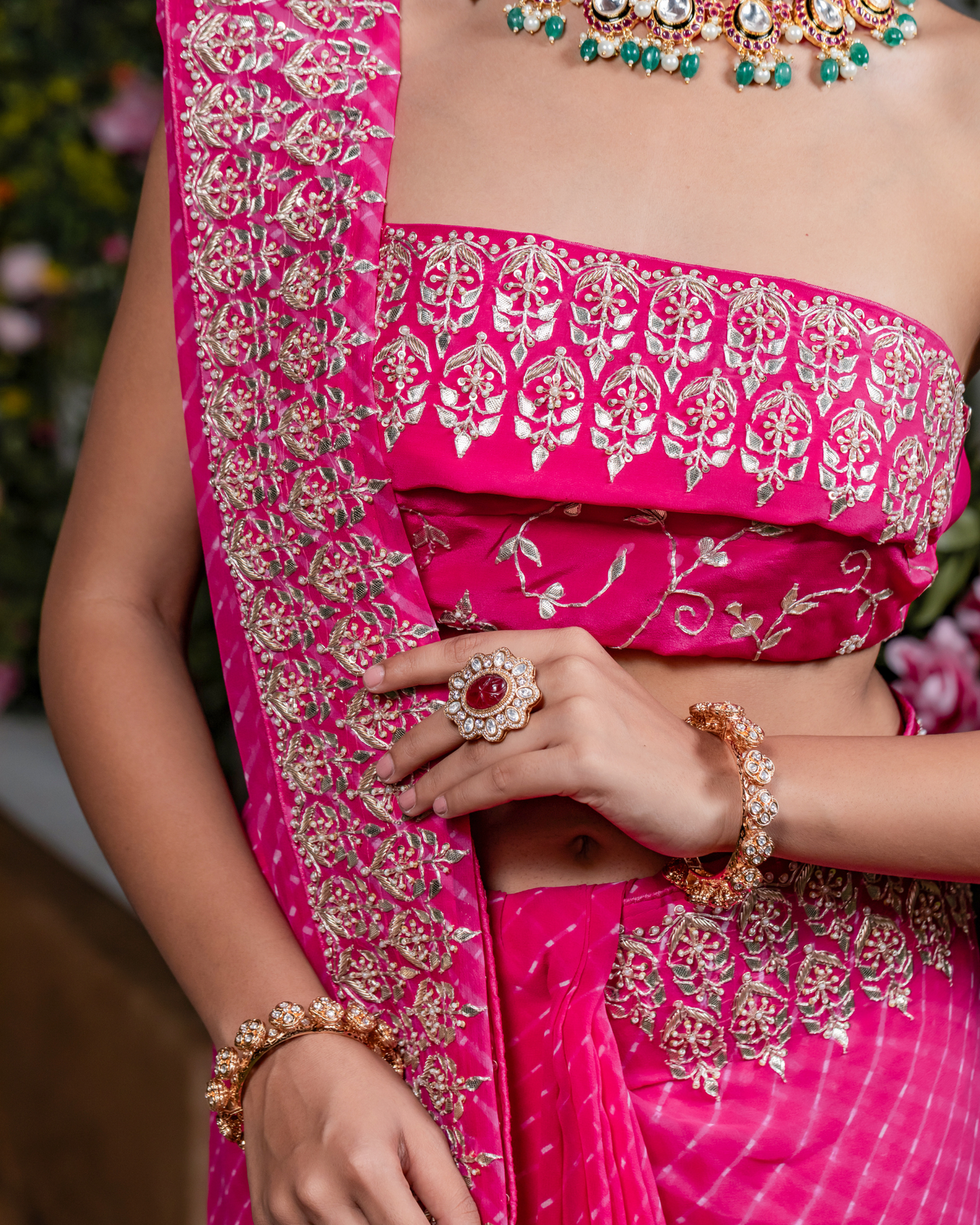 Royal Leheriya Mothda Saree