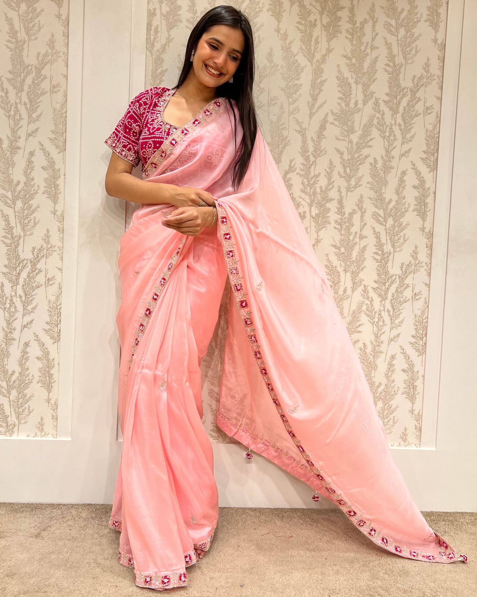 Gulaabi Bandhej Blossom Saree